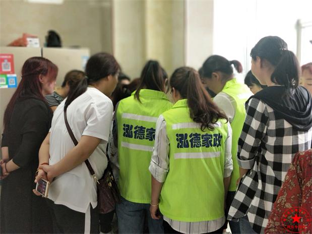 寶寶積食快速診斷法。鄧州月嫂培訓地址在哪？