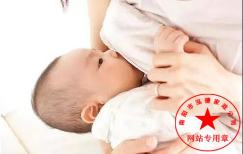 怎樣養(yǎng)護(hù)寶寶的頭發(fā)？南陽有培訓(xùn)金牌月嫂的嗎？